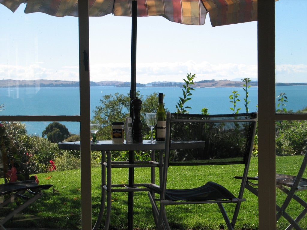 82 Mellons Bay Road, Mellons Bay, Auckland - Carousel 1