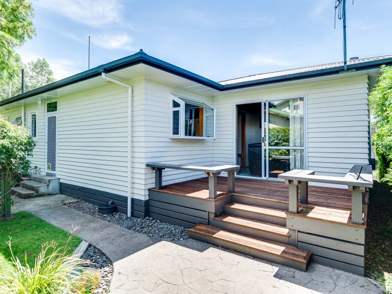 104A Frimley Avenue, Frimley, Hastings - Carousel 19