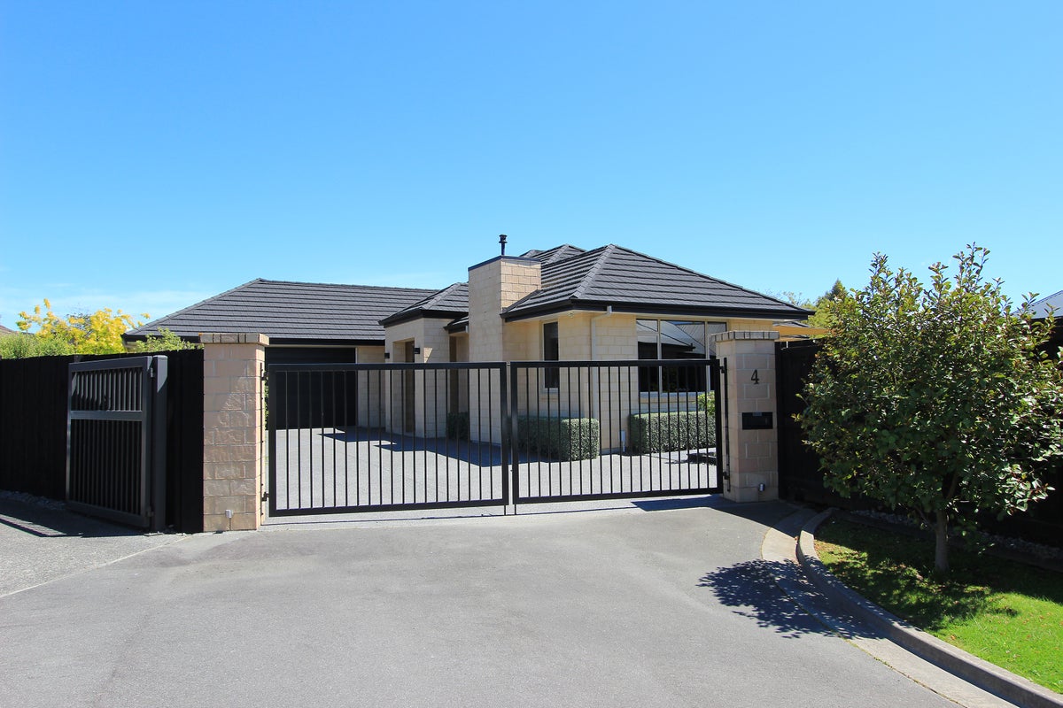 4 Brandon Mews, Springlands, Blenheim - Carousel 1