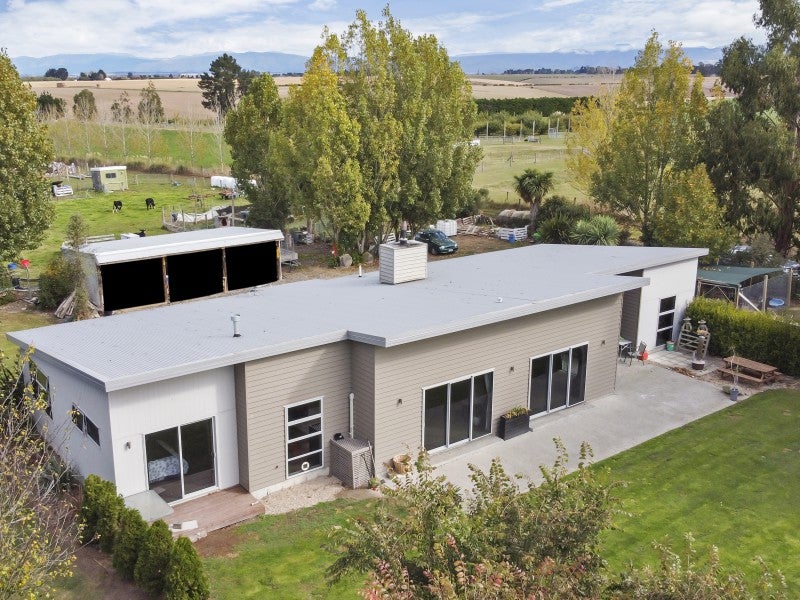 325 Fairview Road, Fairview - Carousel 2
