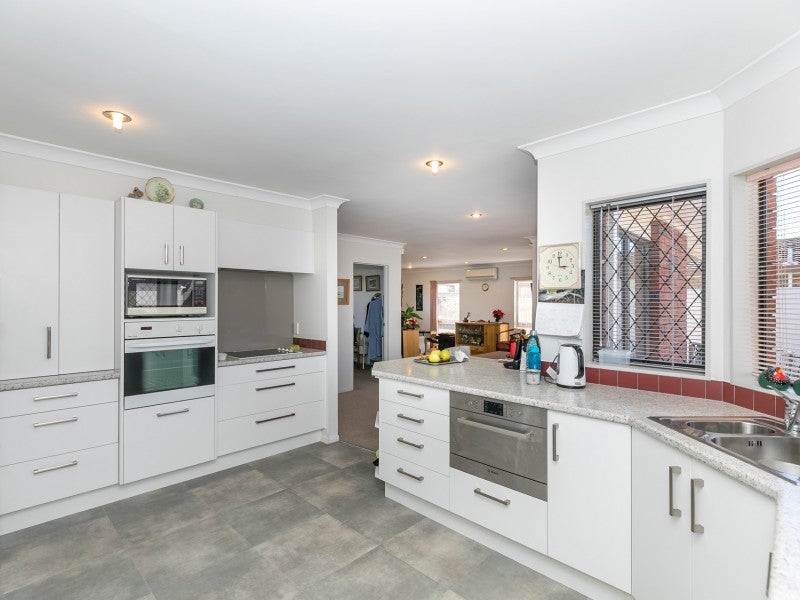 33A Sandwich Road, St Andrews, Hamilton - Carousel 2