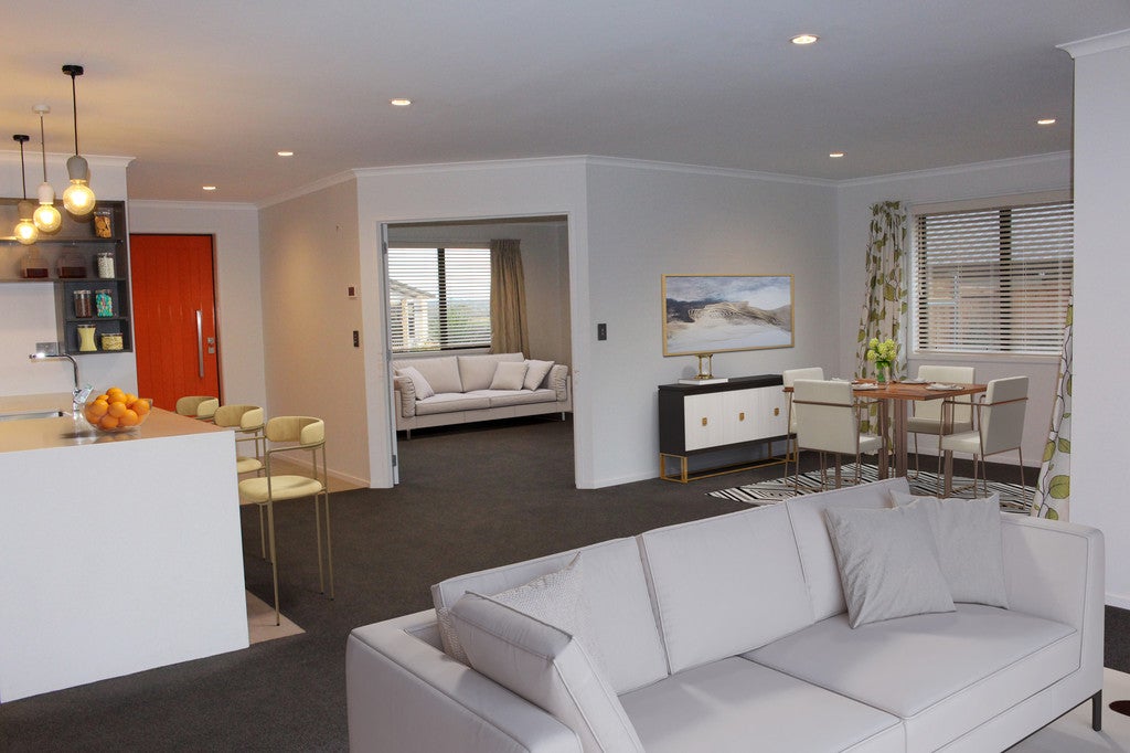 68 Eighth View Avenue, Beachlands, Auckland - Carousel 1