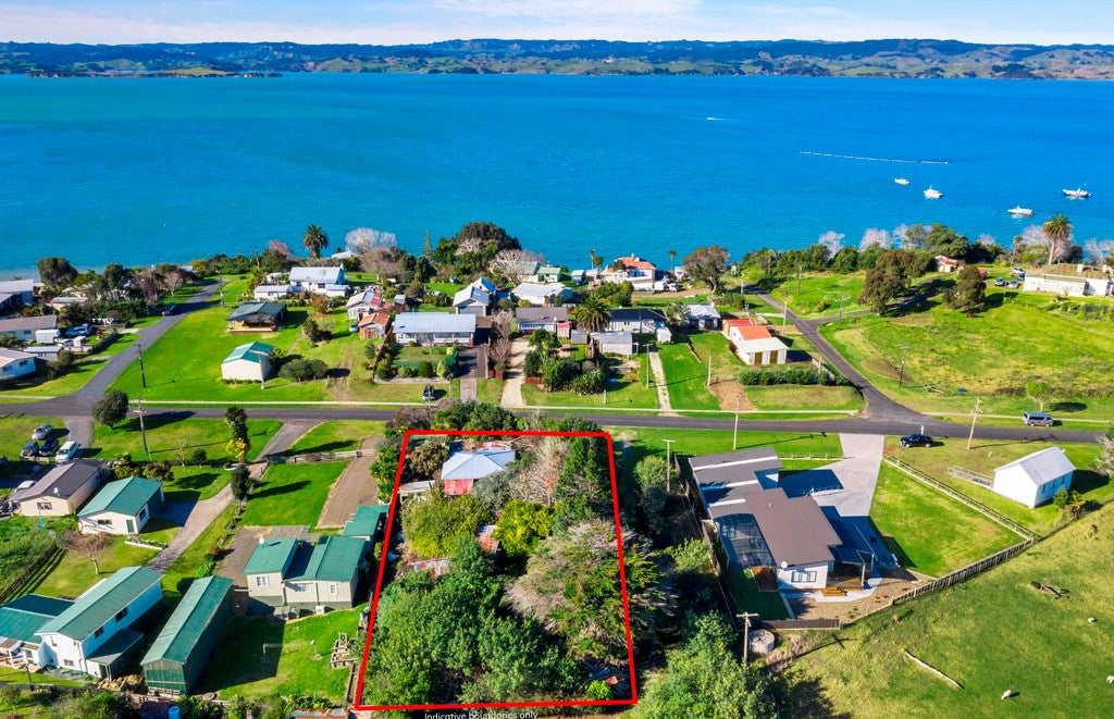 403 Hoturoa Street, Kawhia, Kawhia - Carousel 2