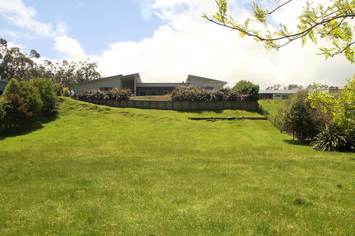 20A Pickwick Road, Otamatea, Whanganui - Carousel 20