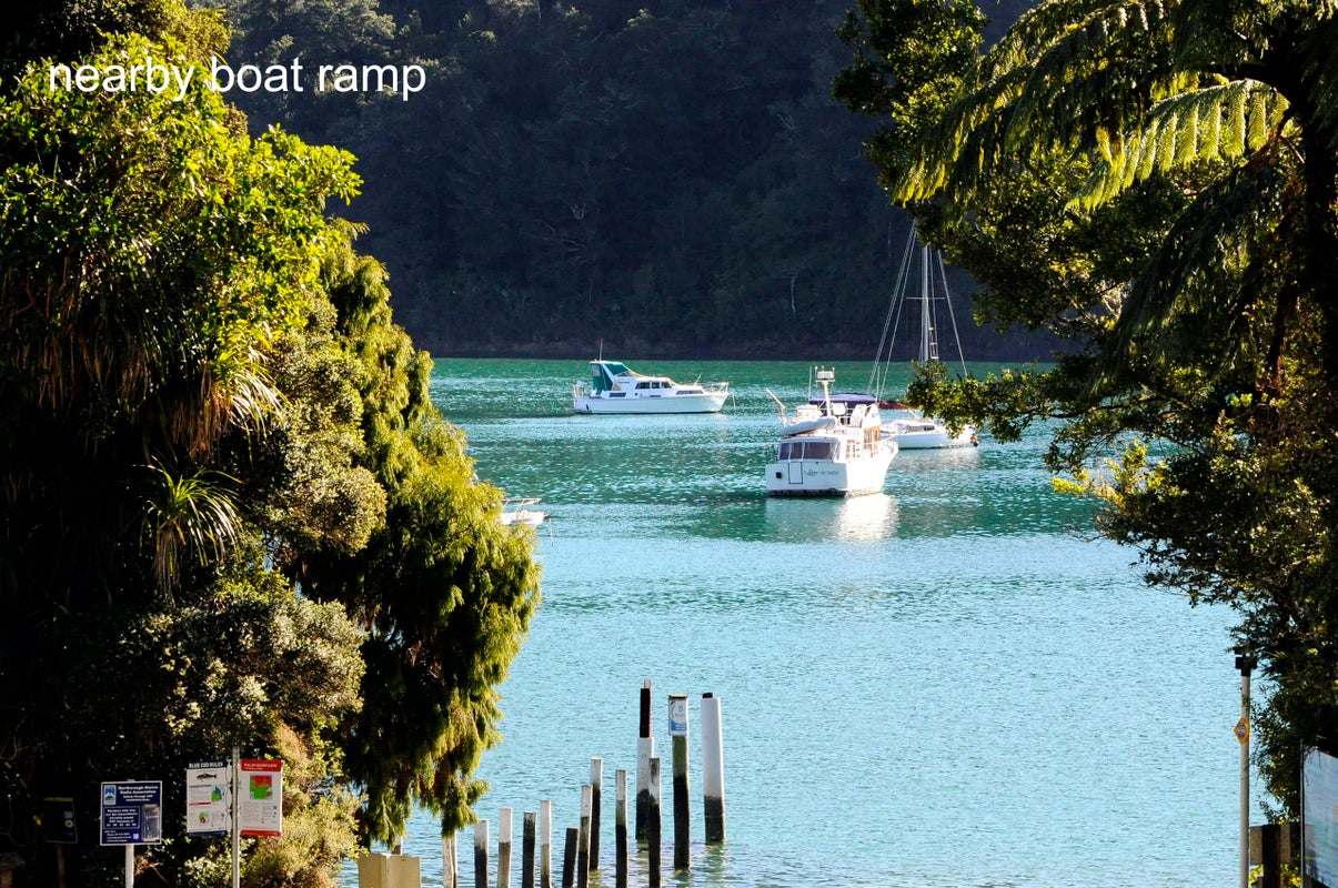 0 Duncan Bay, Tennyson Inlet, Marlborough - Carousel 8