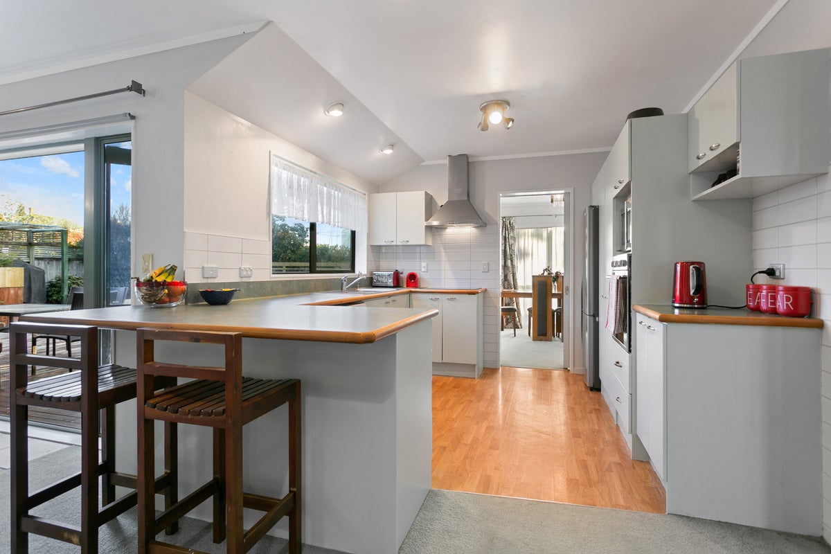 1 Short Street, Kihikihi, Te Awamutu - Carousel 2