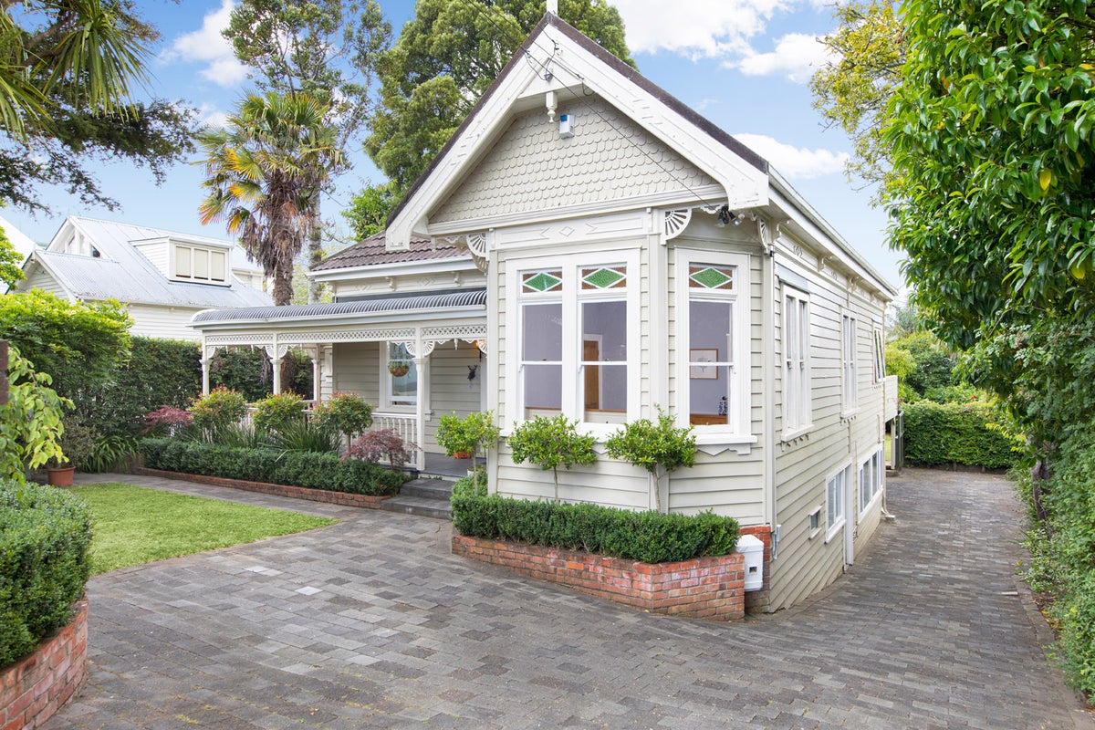 26 Kimberley Road, Epsom, Auckland - Carousel 2