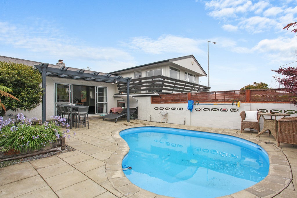 111 Prestons Road, Redwood, Christchurch - Carousel 2