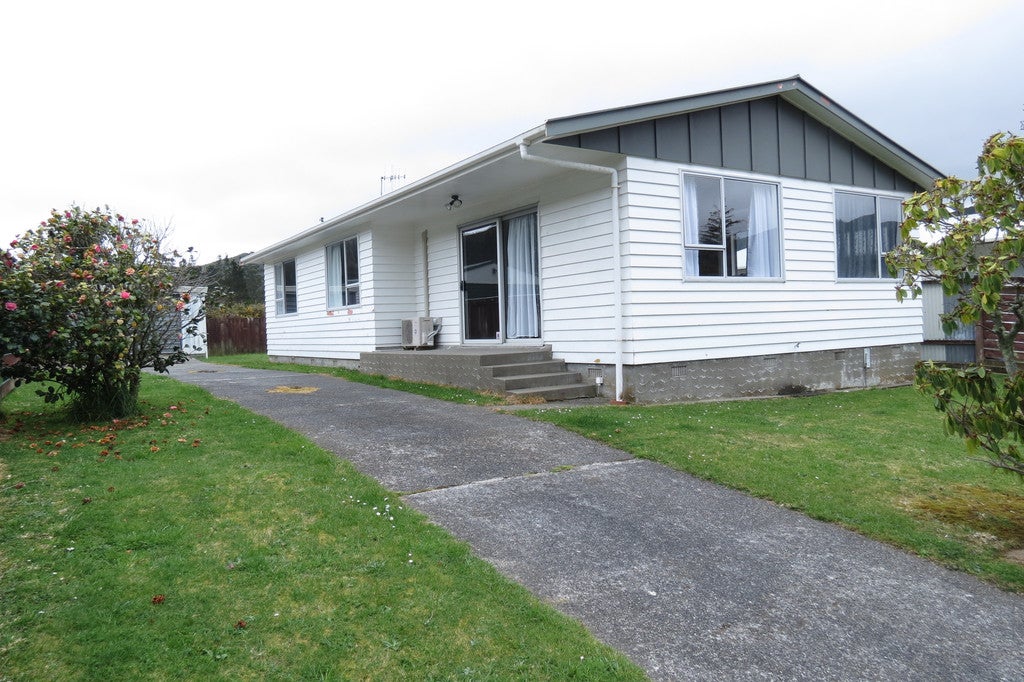 20 Stockdale Street, Wainuiomata, Lower Hutt - Carousel 1