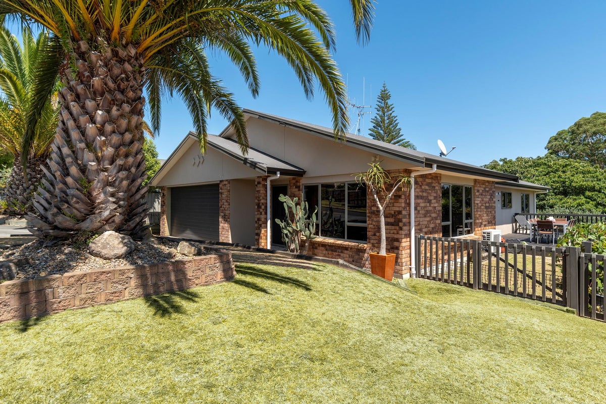 6 Marire Drive, Ohauiti, Tauranga - Carousel 1