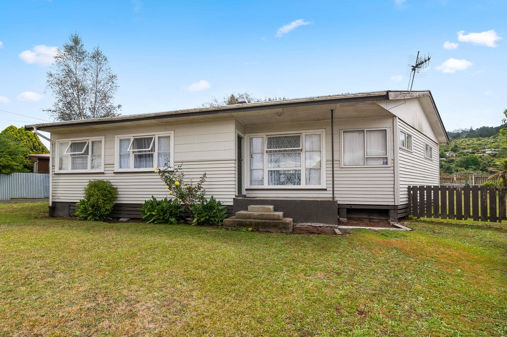 7 Ross Road, Western Heights, Rotorua - Carousel 1
