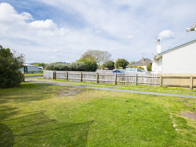 26 Centennial Crescent, Te Hapara, Gisborne - Carousel 20