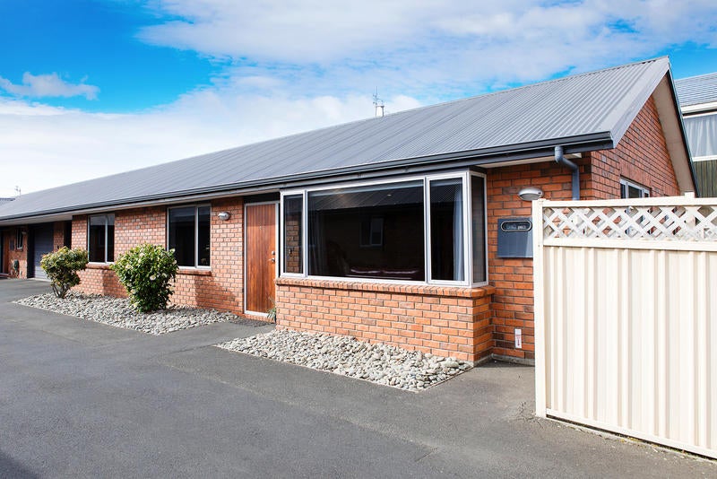 61C Prince Albert Road, Saint Kilda, Dunedin - Carousel 1