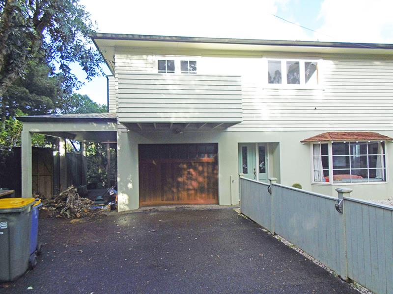 66 Kauri Point Road, Laingholm, Auckland - Carousel 1
