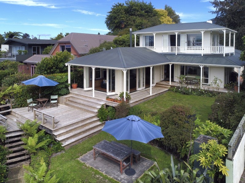 129 Koutu Road, Kawaha Point, Rotorua - Carousel 1