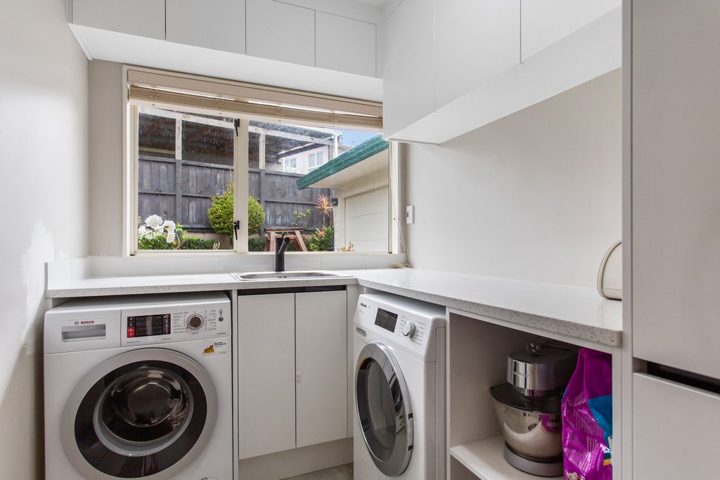 1/127 Cook Street, Howick, Auckland - Carousel 20