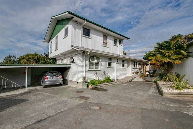 62 Hospital Terrace, Hospital Hill, Napier - Carousel 14