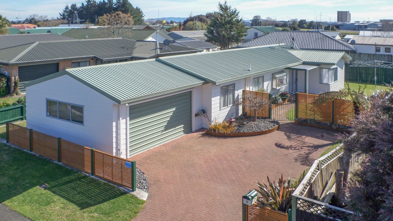 8 Metro Avenue, Nawton, Hamilton - Carousel 1