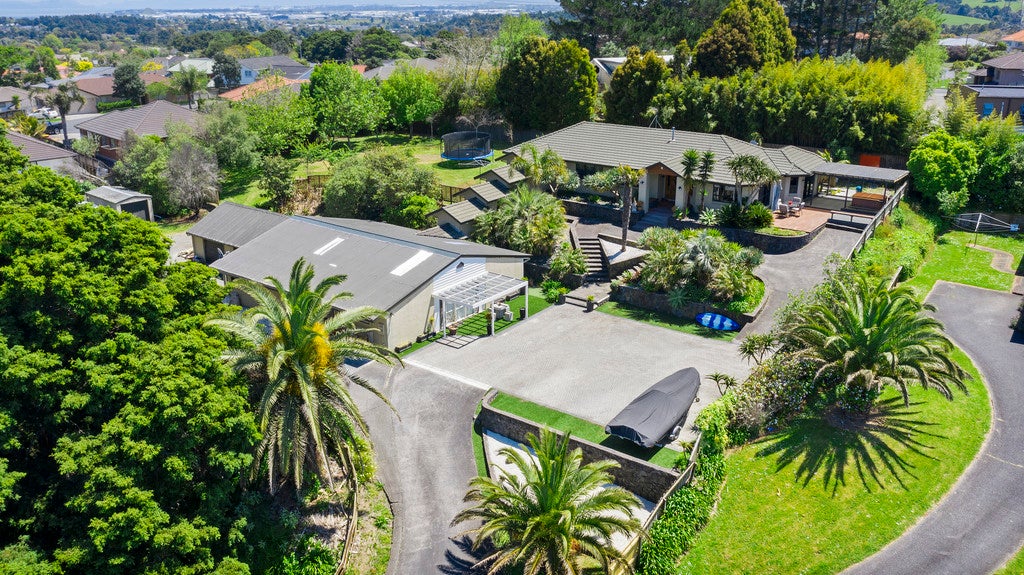 160 Polo Prince Drive, Alfriston, Auckland - Carousel 1