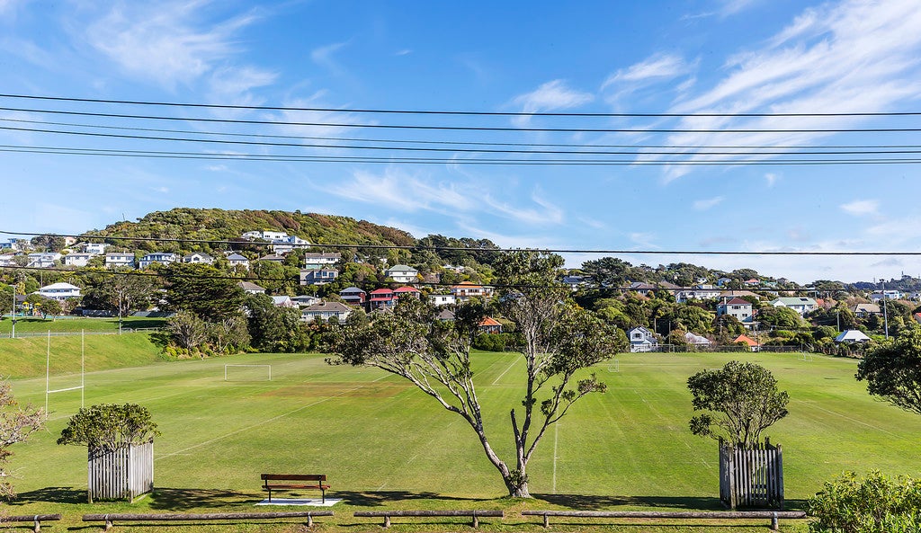 37 Lucknow Terrace, Khandallah, Wellington - Carousel 2