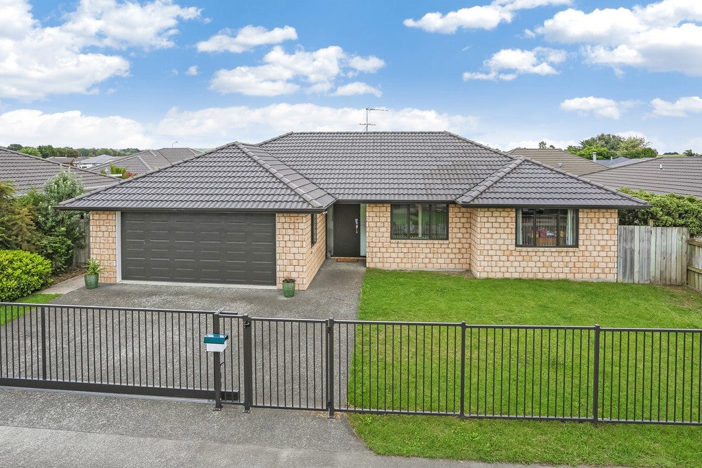 18 Ripple Grove, Waiuku, Waiuku - Carousel 2