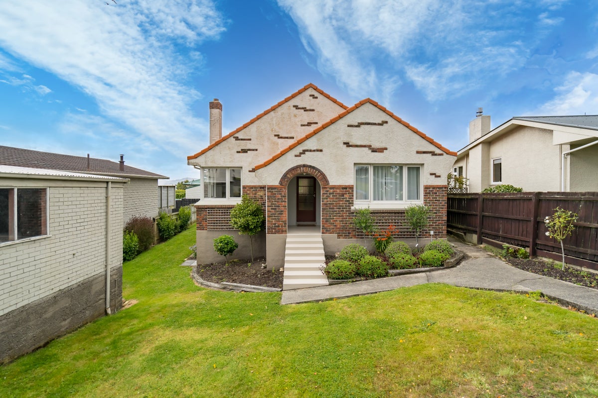 13 Bridger Street, Maryhill, Dunedin - Carousel 1