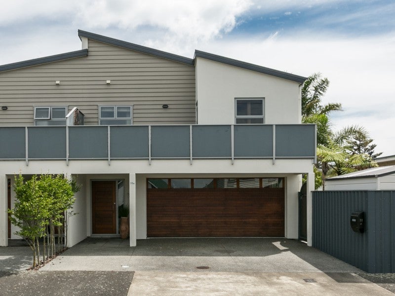 11A Charles Street, Westshore, Napier - Carousel 1