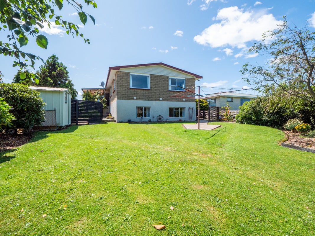2 Estuary Crescent, Fairfield, Dunedin - Carousel 16