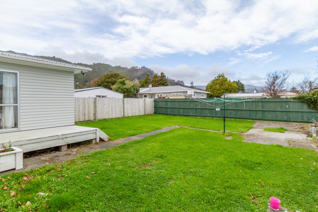 3 Bythell Street, Wainuiomata, Lower Hutt - Carousel 20