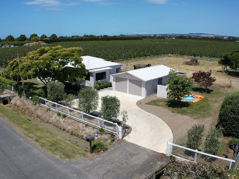 186 Richmond Road, Clive, Hastings - Carousel 2