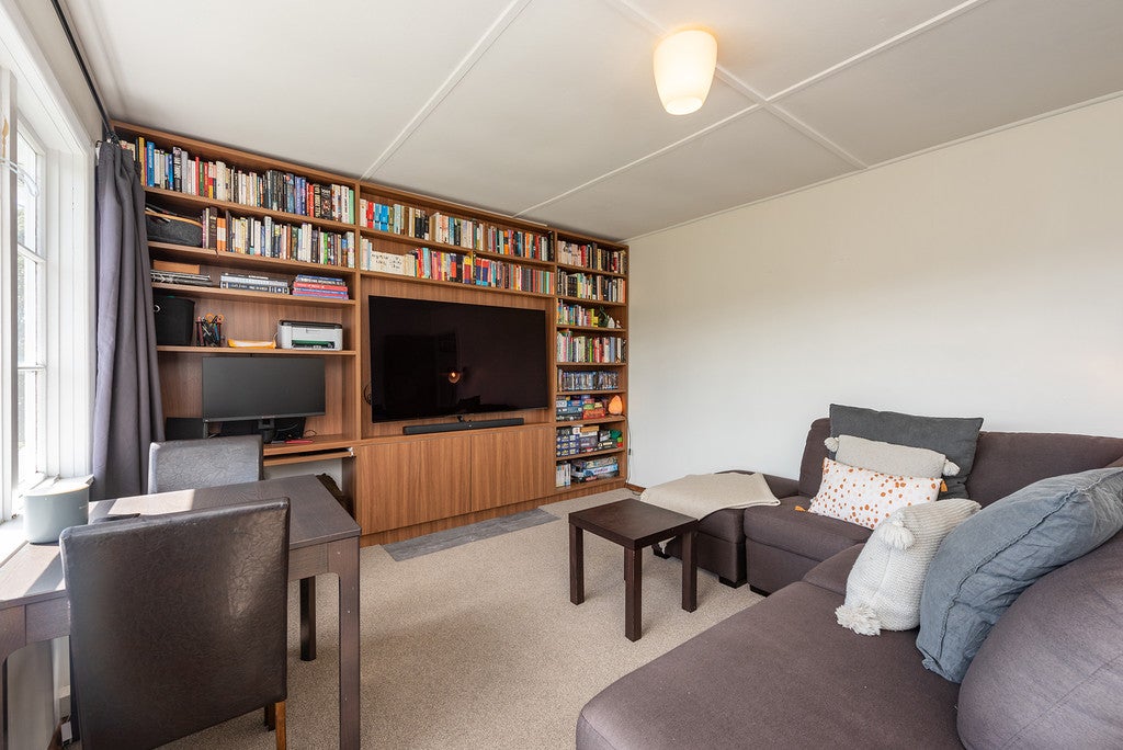 30 Warwick Street, Wilton, Wellington - Carousel 2