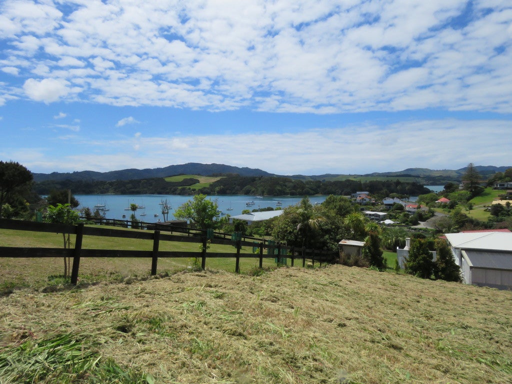 14C Richmond Road, Mangonui, Mangonui - Carousel 1
