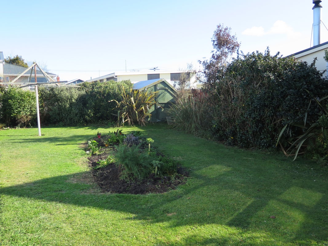 8 Regent Street, West End, Timaru - Carousel 13