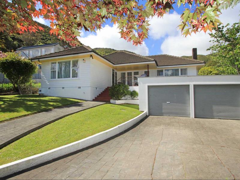 90 Norton Park Grove, Waterloo, Lower Hutt - Carousel 1