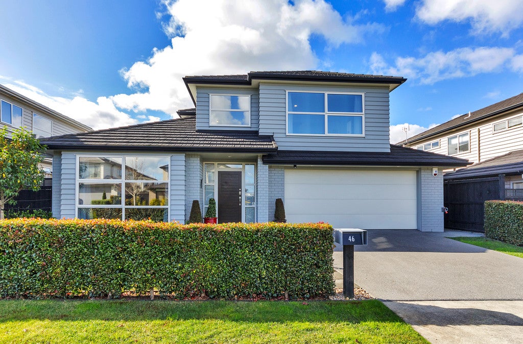 46 Pickaberry Avenue, Karaka, Papakura - Carousel 1