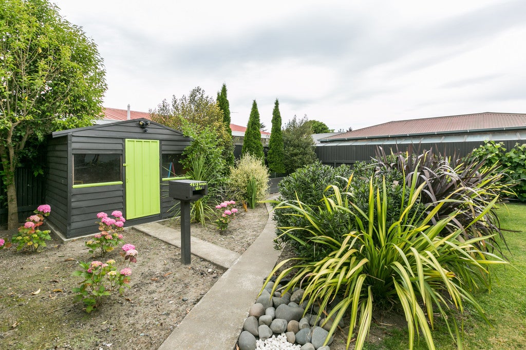 11 Balliol Avenue, Pirimai, Napier - Carousel 2