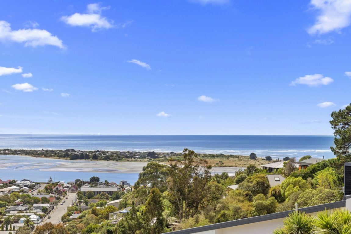17 Mandalay Lane, Redcliffs, Christchurch - Carousel 15