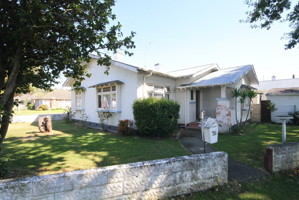 26 Fromont Street, Whanganui East, Whanganui - Carousel 1
