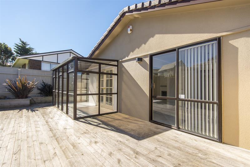 39 Cambrian Street, Churton Park, Wellington - Carousel 2