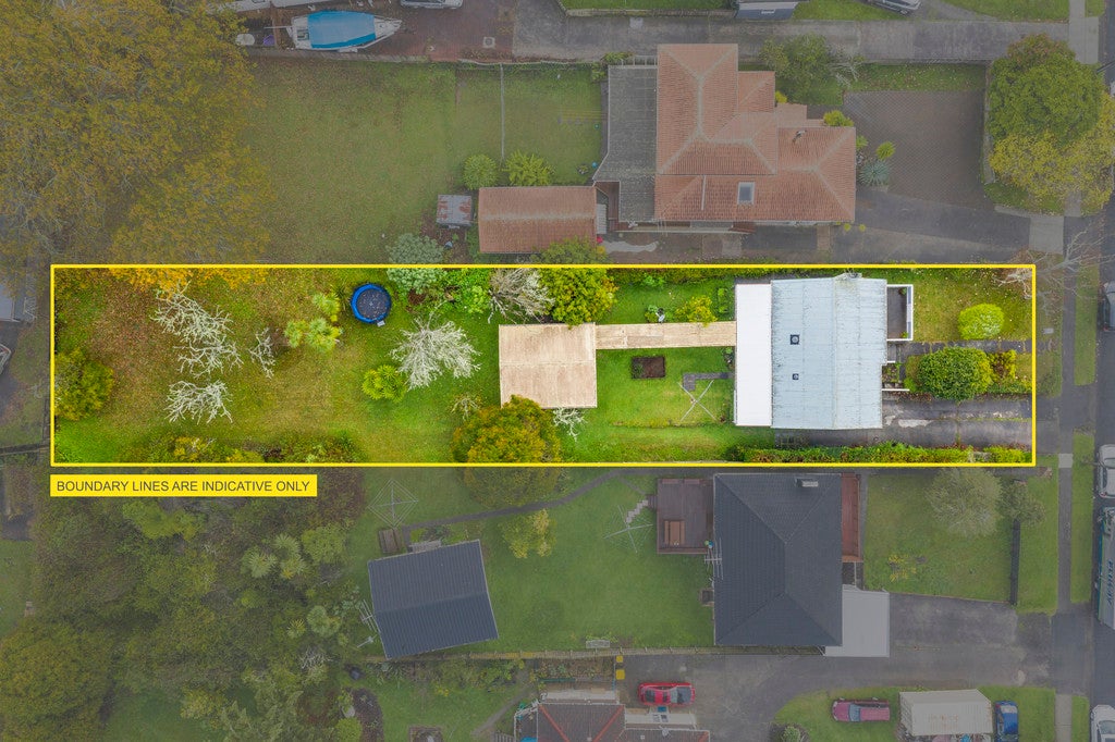 27 Stottholm Road, Titirangi, Auckland - Carousel 1