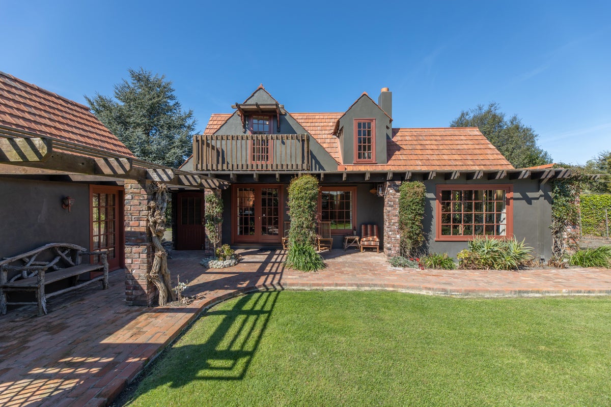 22 Old Main North Road, Leithfield, Amberley - Carousel 1