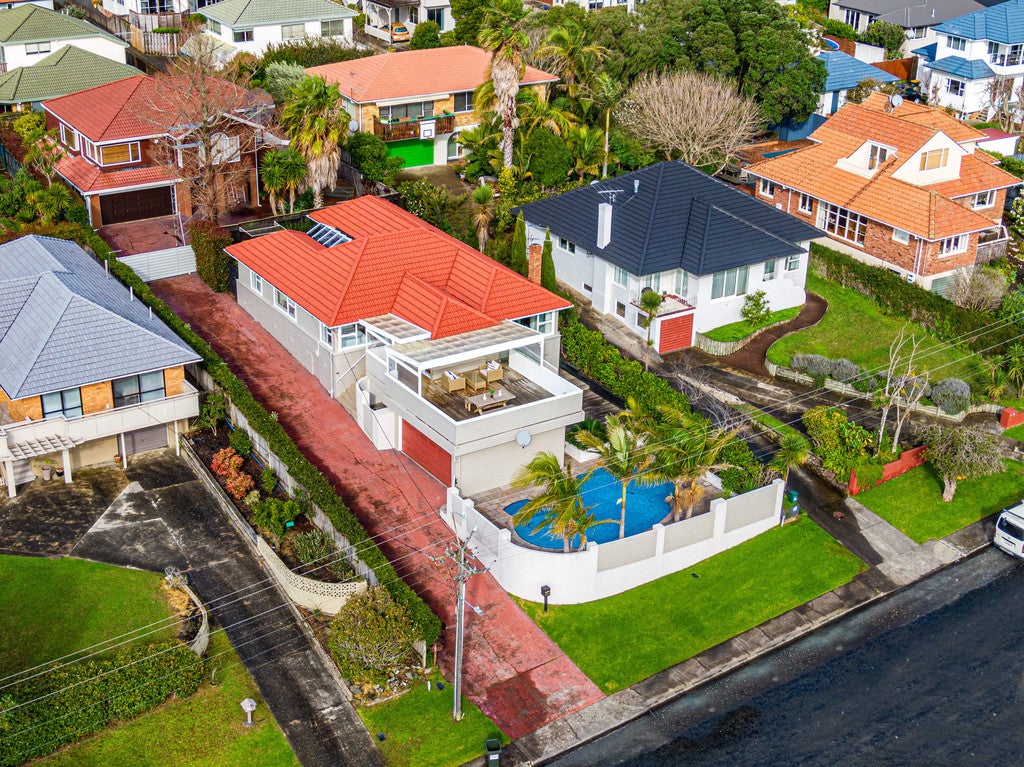 1/32 Norman Road, Hauraki, Auckland - Carousel 25