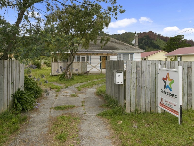 60 Wellington Road, Wainuiomata, Lower Hutt - Carousel 16