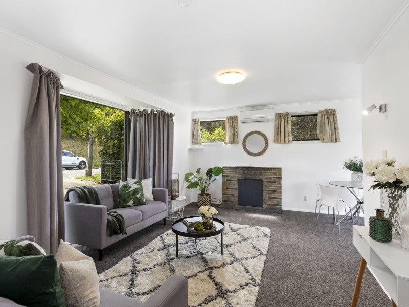 3 Gribble Grove, Stokes Valley, Lower Hutt - Carousel 2