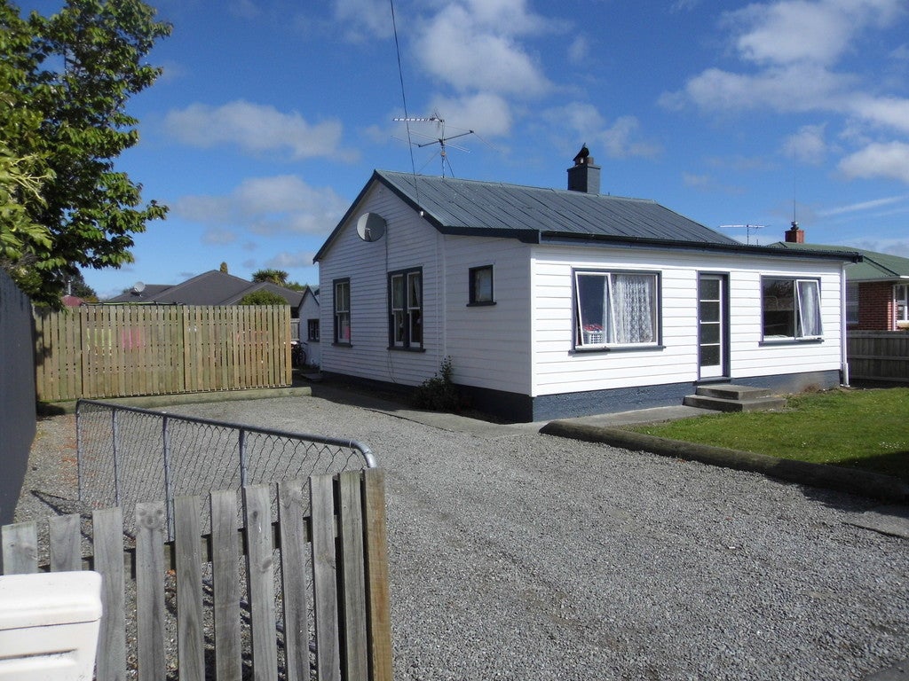 58 Brucefield Avenue, Netherby, Ashburton - Carousel 1
