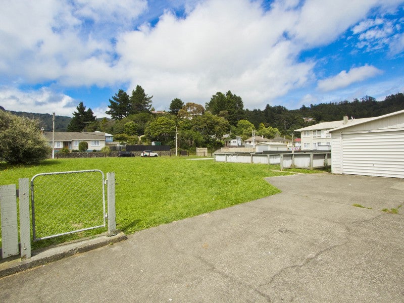 356 George Street, Stokes Valley, Lower Hutt - Carousel 2