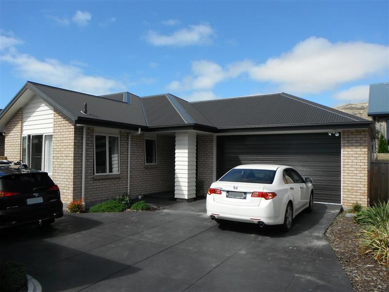10 Fredrica Lane, Heathcote Valley, Christchurch - Carousel 1