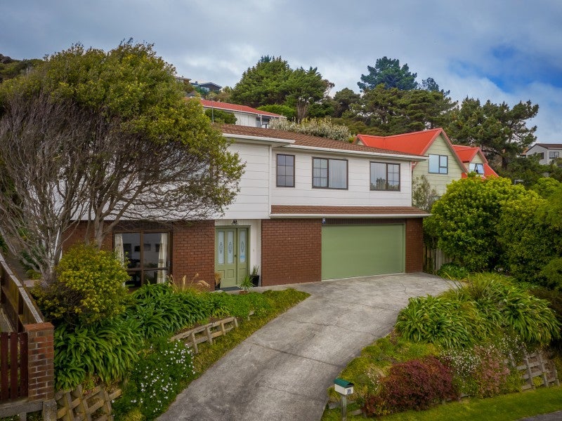 55 Tweed Road, Papakowhai, Porirua - Carousel 1