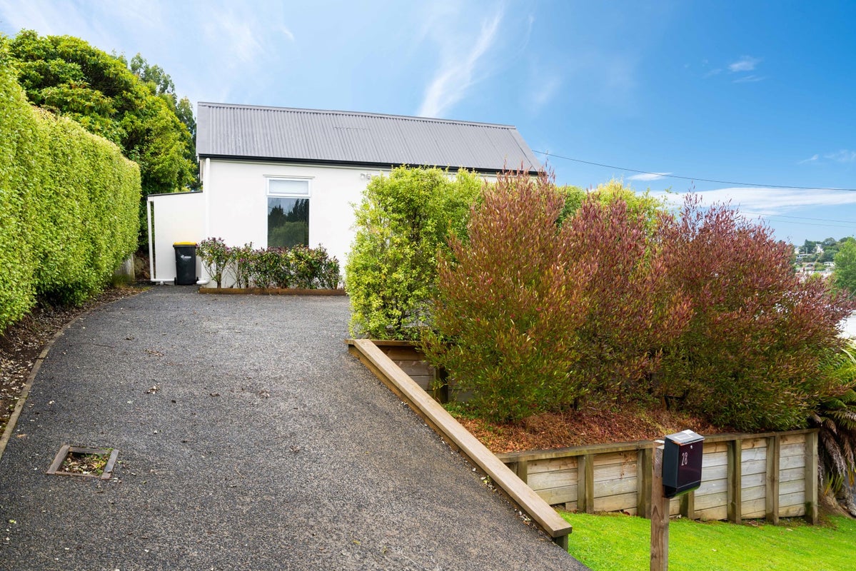 28 Greenock Street, Kaikorai, Dunedin - Carousel 2