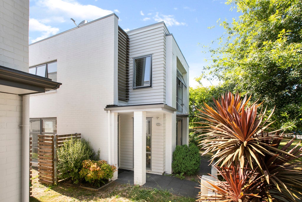 5 McGinty Street, Takanini, Auckland - Carousel 2